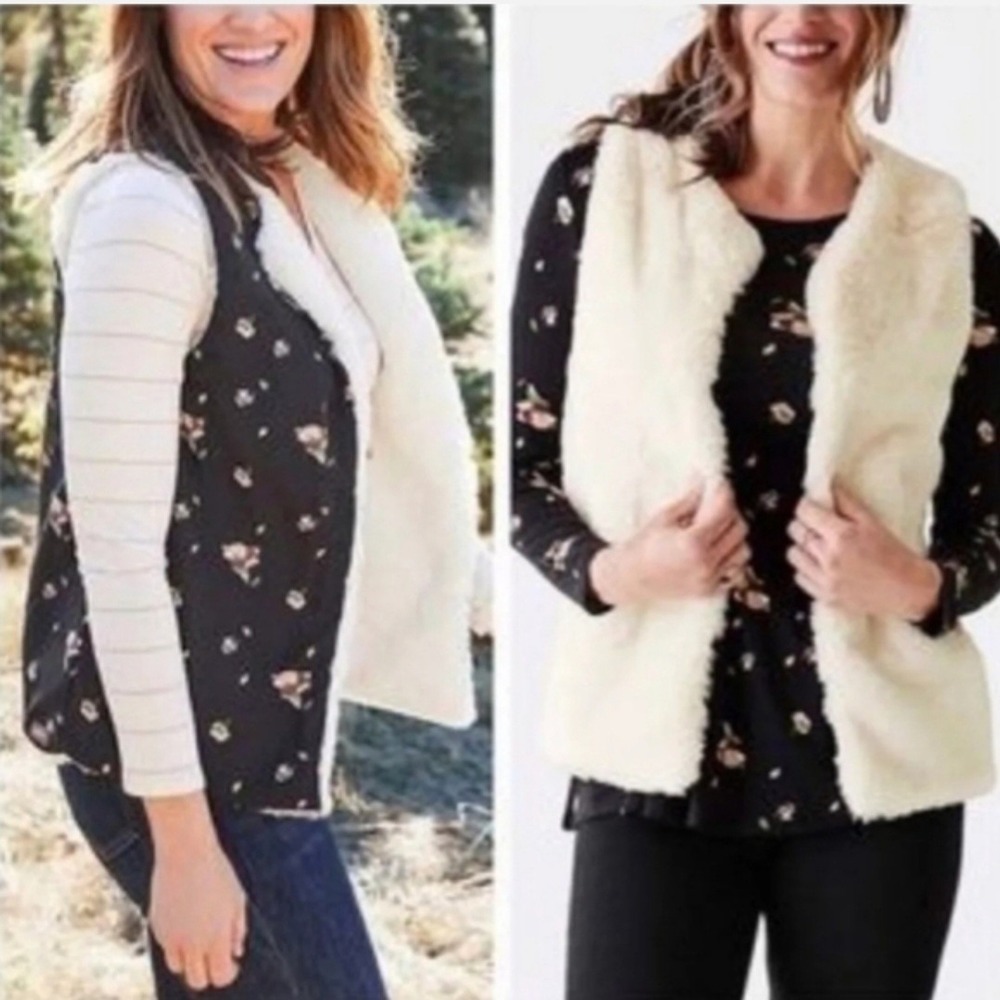 Matilda Jane Womens Cream Black Floral Snow Way Reversible Faux Fur Vest Small